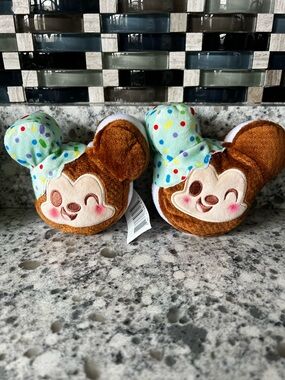 Disney Munchlings Mint Dipped Ice Cream Sandwich Mickey